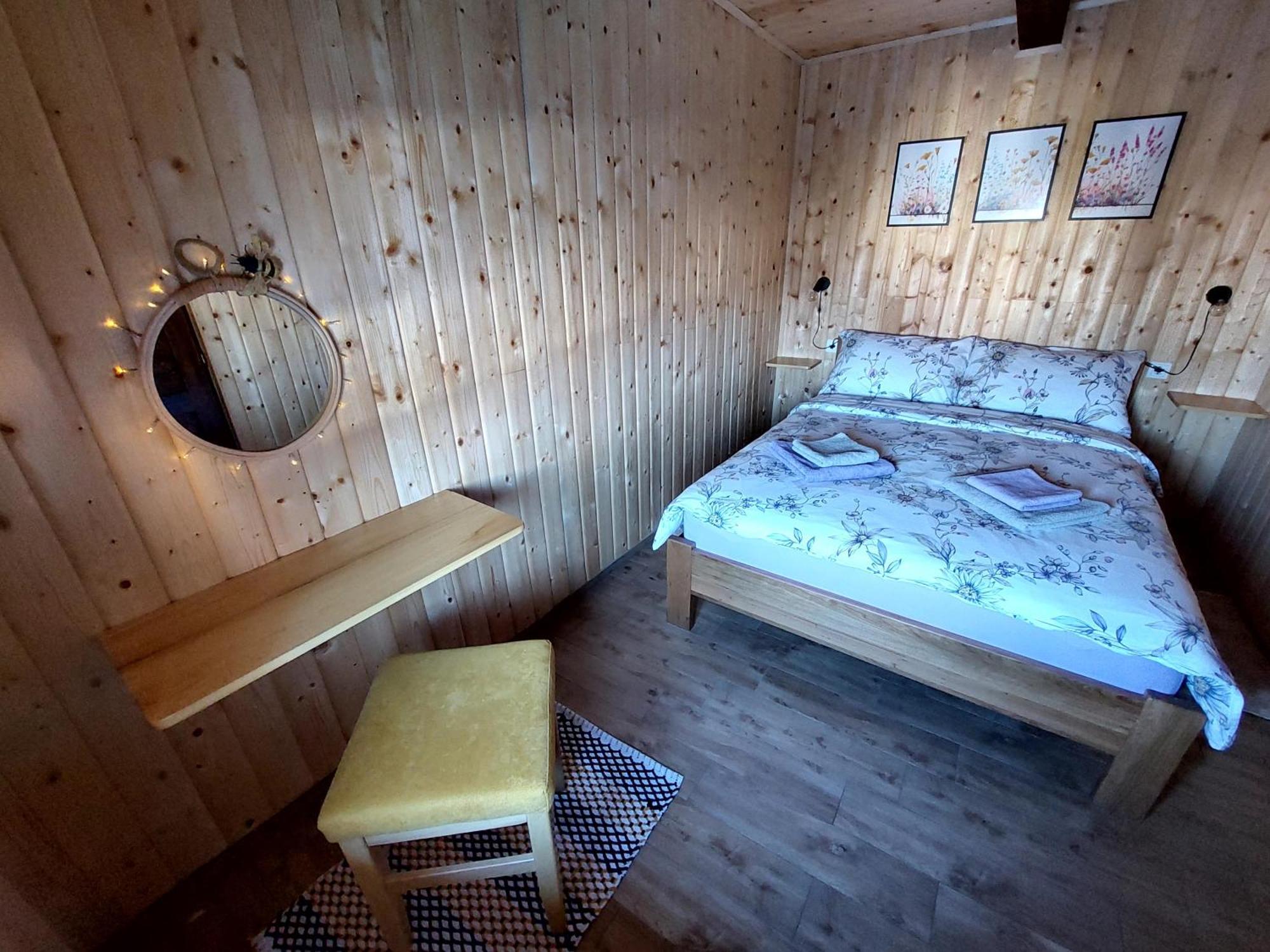 Holiday Home The Hive Szluin Kültér fotó